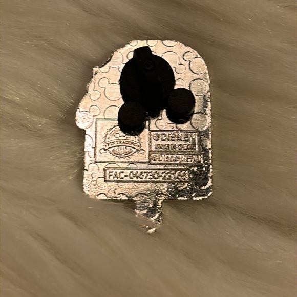 Disney Heimlich Popsicle A Bug's Life Caterpillar Pin Trading Pin - Picture 3 of 4